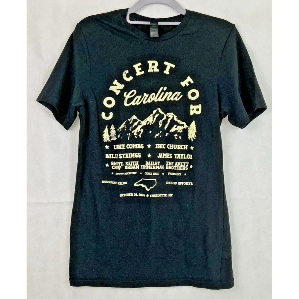 Gildan Concert For Carolina Charlotte NC 10-26-2024 Graphic T Shirt Mens Small